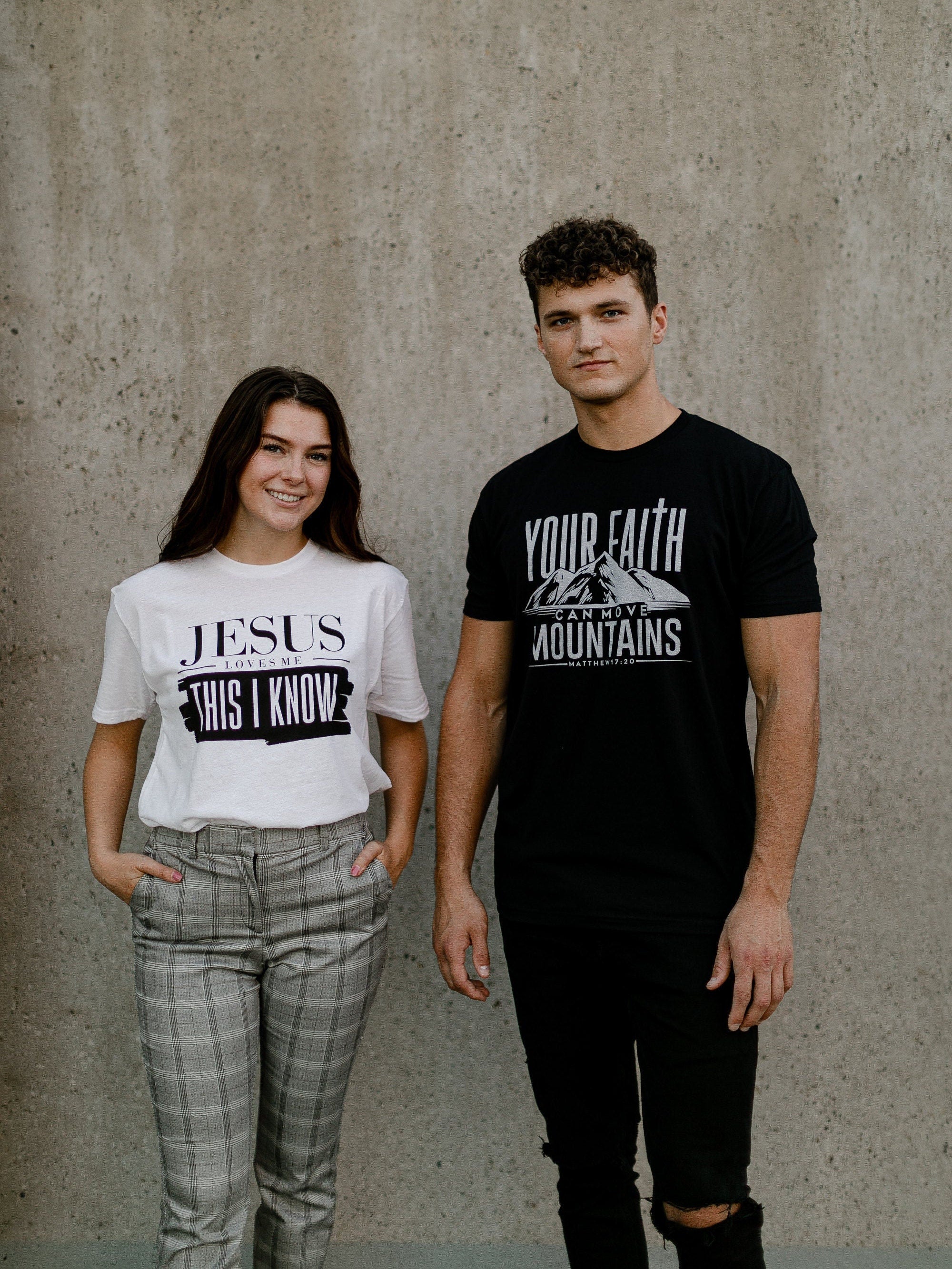 Unisex Faith Mountain Graphic T-Shirt