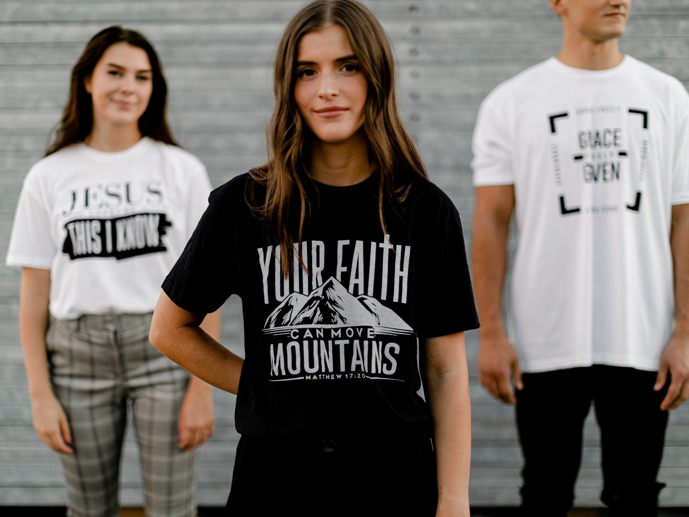 Unisex Faith Mountain Graphic T-Shirt